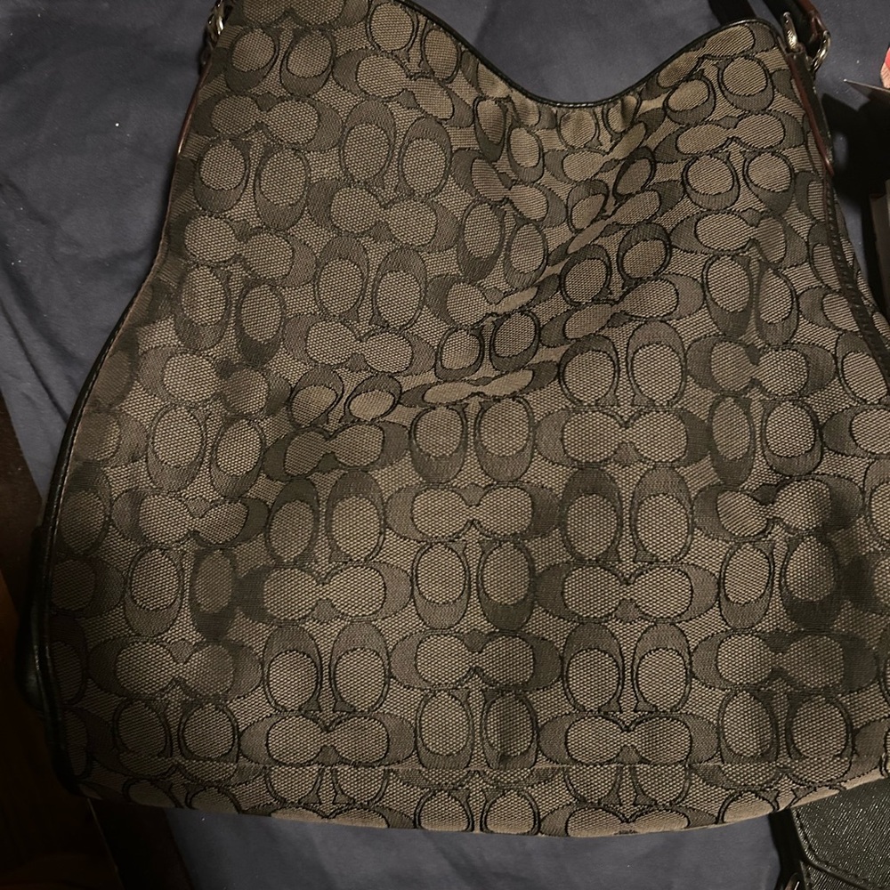 Chic Black And Gray Patterned Hobo Bag - image 1